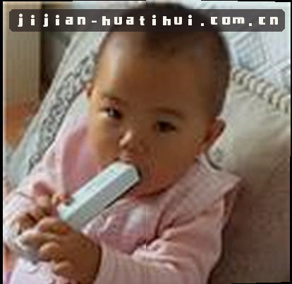 李薇